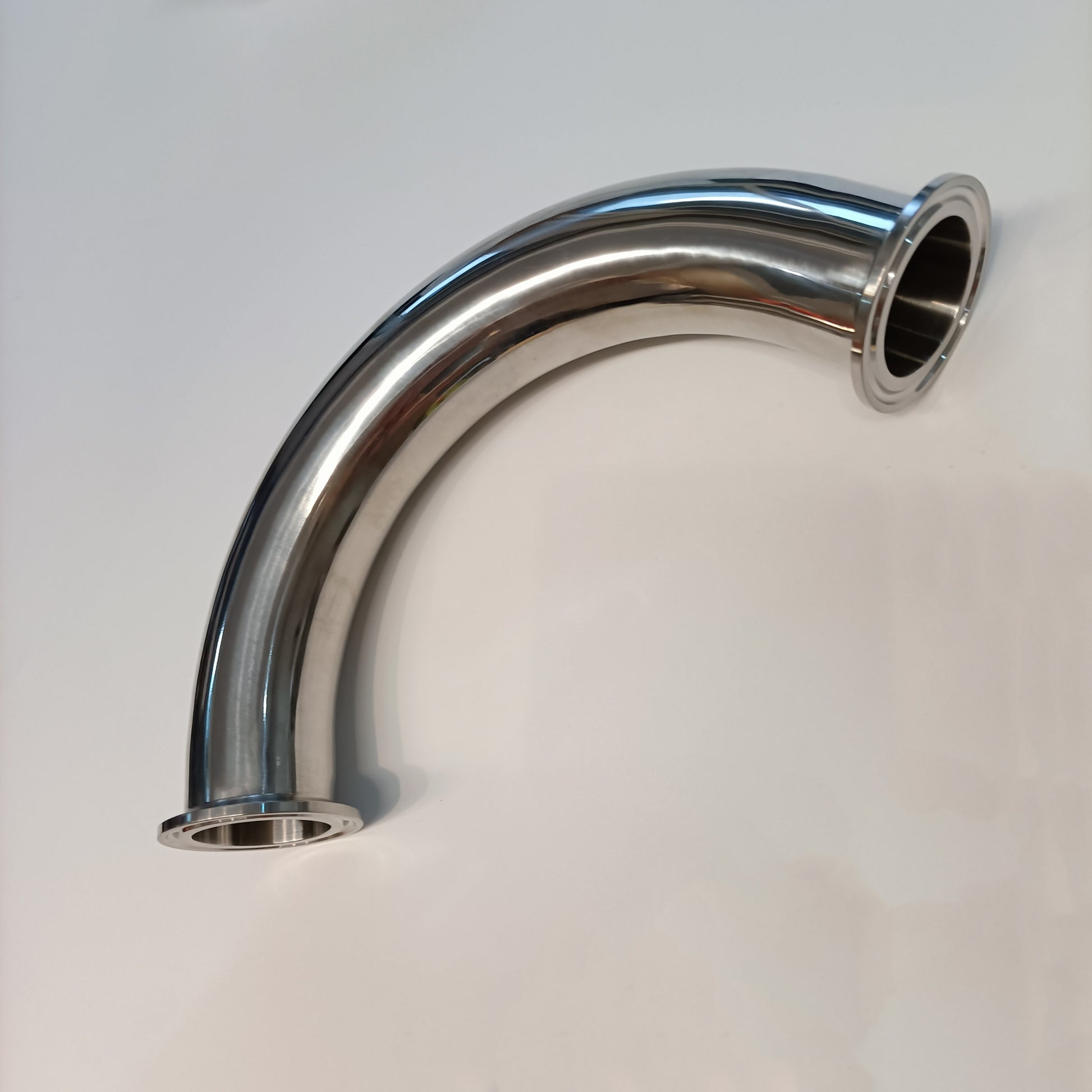 135 ° Clamp Elbow - Hooloo Distilling Equipment Supply